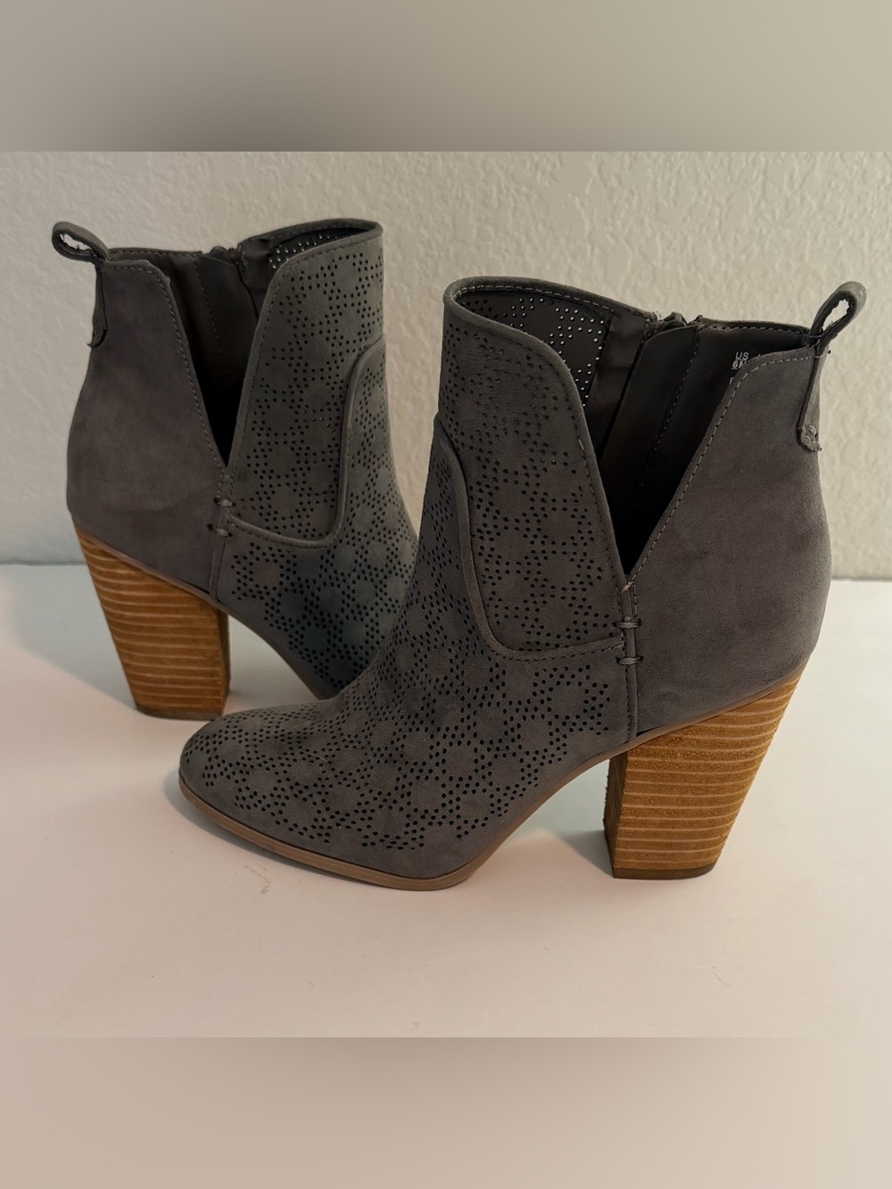 Carlos by Carlos Santana "Holly" Perforated Ankle Boots - Grey, Size 6
